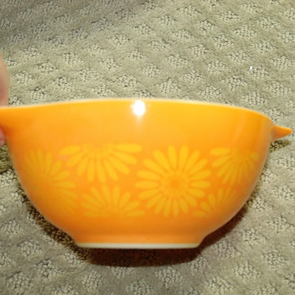 Complete Set of 4 Pyrex Vtg Sunflower 441 - 444 Nesting Cinderella Mixing Bowl